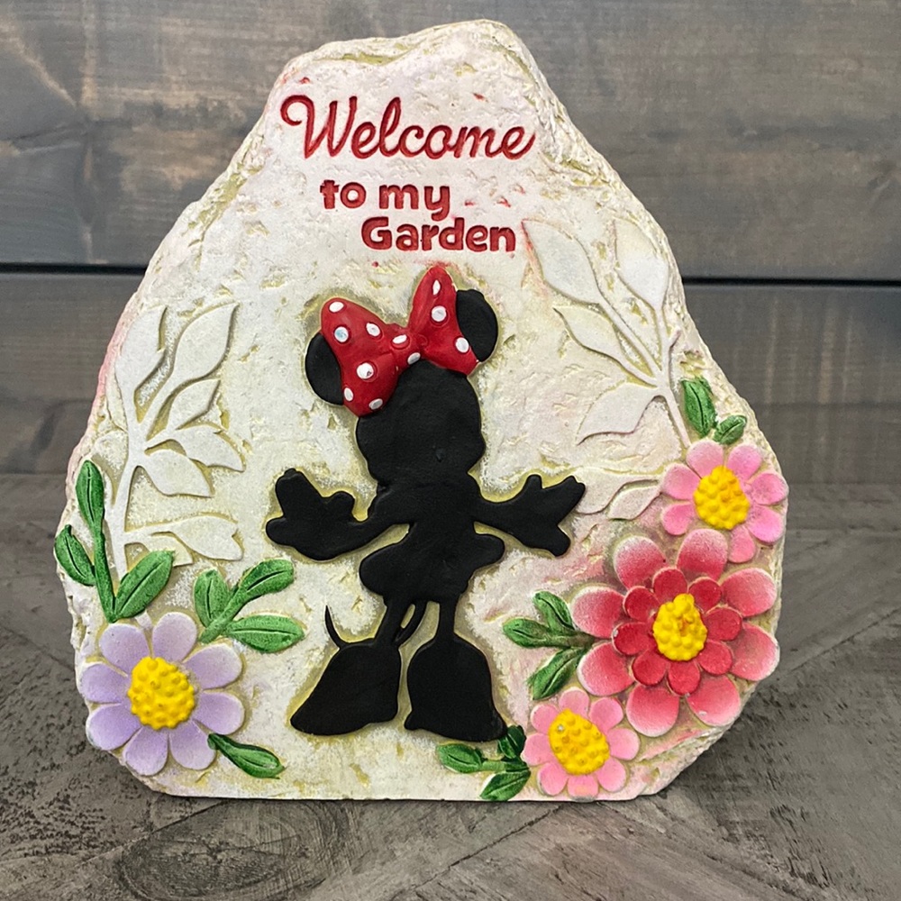 Minnie Mouse Garden Rock